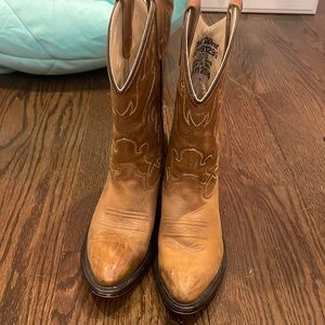 Old west boots